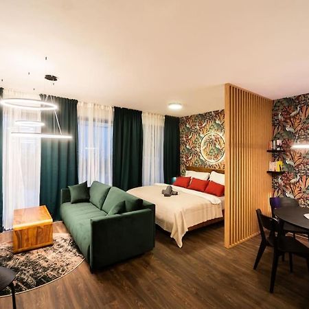 Green Garden Sauna Apartment Brno Ngoại thất bức ảnh