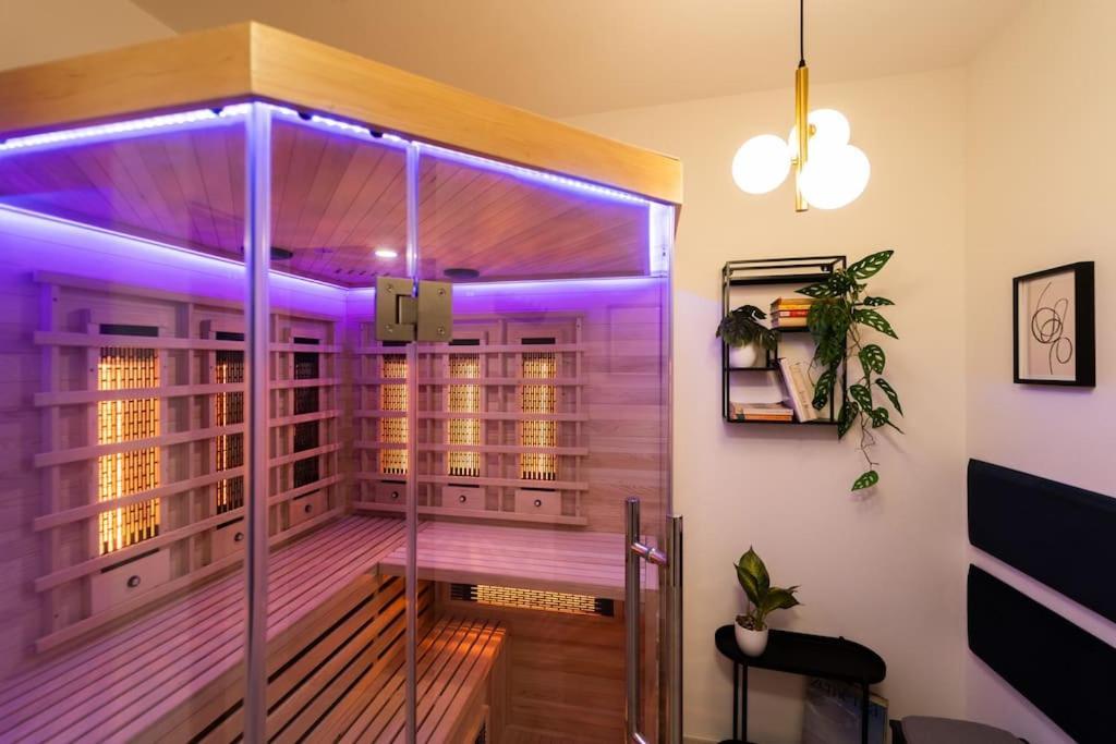 Green Garden Sauna Apartment Brno Ngoại thất bức ảnh