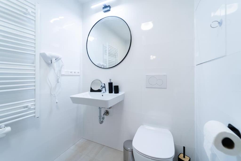 Green Garden Sauna Apartment Brno Ngoại thất bức ảnh