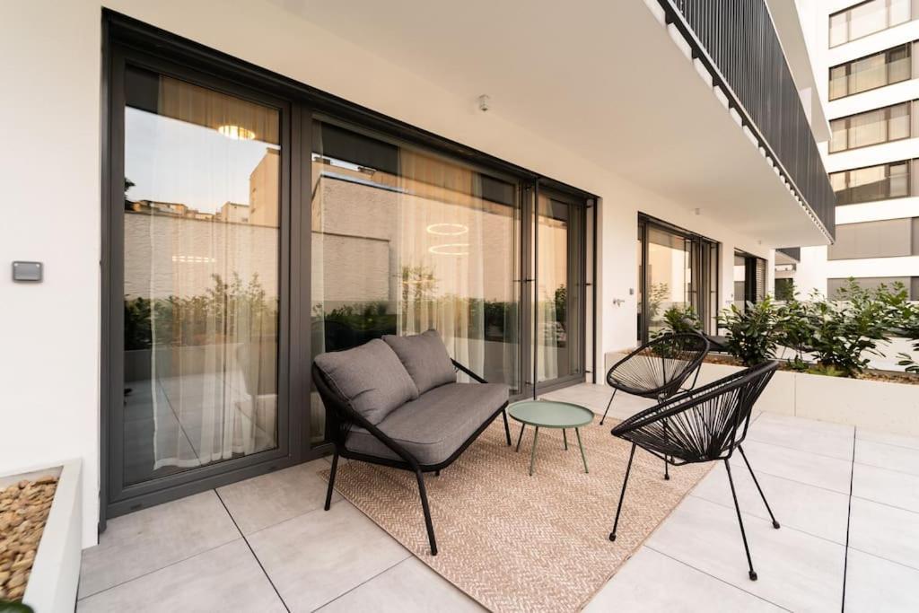 Green Garden Sauna Apartment Brno Ngoại thất bức ảnh